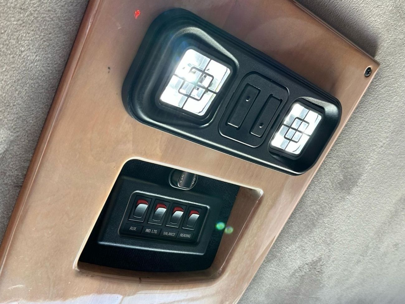 Chevrolet Express CHEVROLET EXPRESS CLASSIC 2003 US VIP SEATS // LOW MILEAGE // PERFECT CONDITION