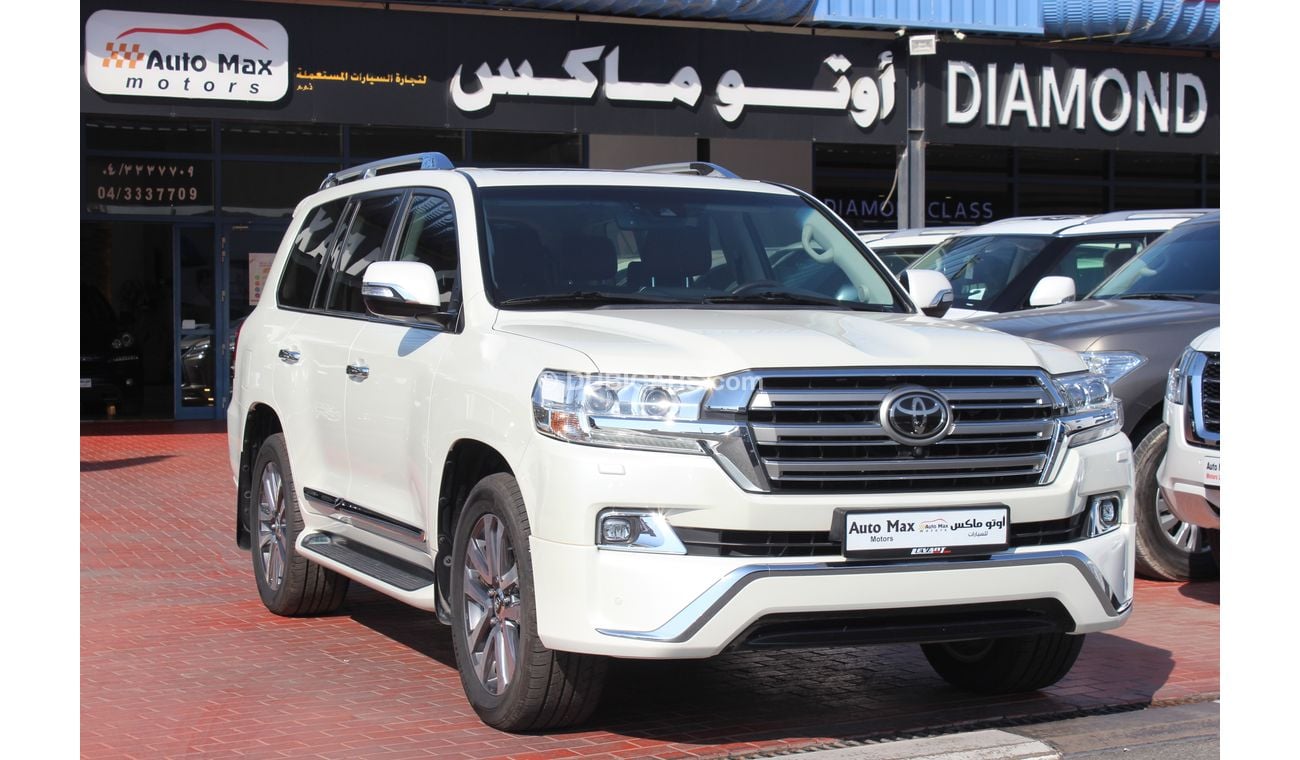 Toyota Land Cruiser (2016) VXR V8 5.7 GCC