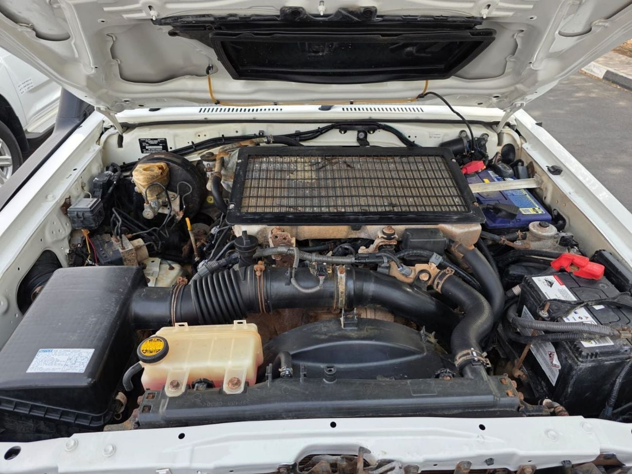 تويوتا لاند كروزر 70 LC76 HT SWB RIGHT HAND 3 DOORS HARDTOP 2014 MODEL V8 DIESEL MANUAL GEAR