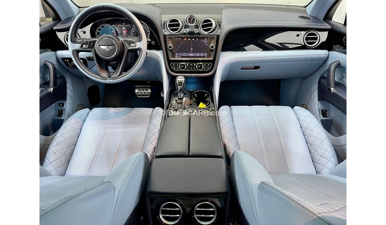 Bentley Bentayga Std 2019 Bentley Bentayga w12 Mulliner, Full Service History, Warranty, GCC