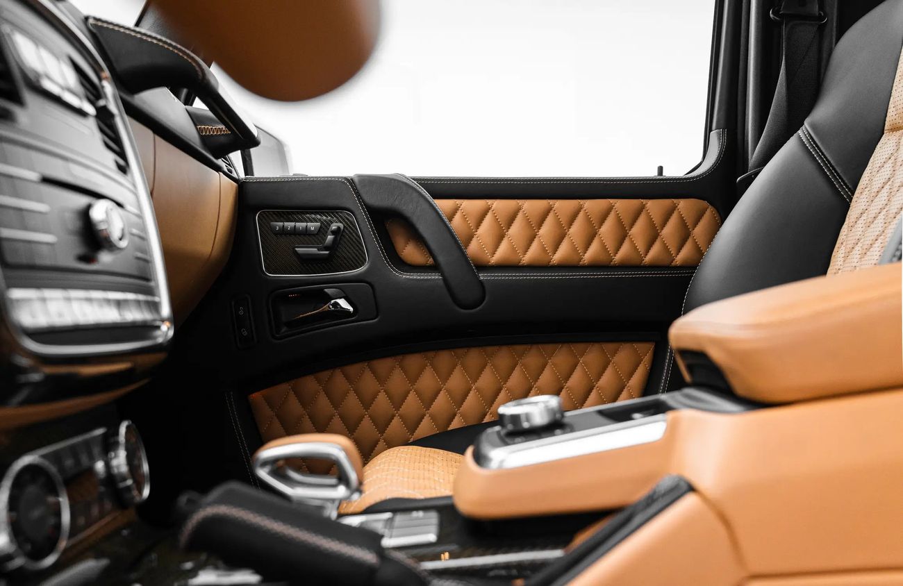 Mercedes Maybach G 650 6.0 L V12 Biturbo Engine