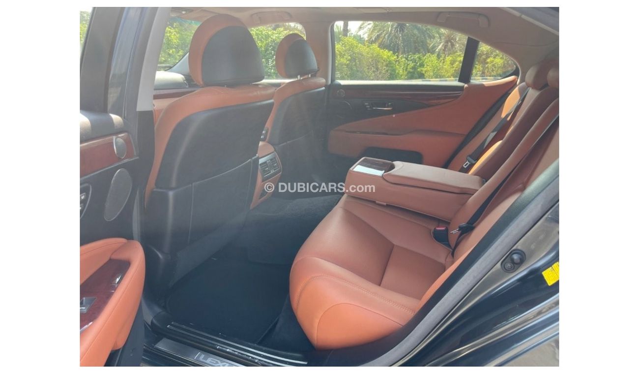 Lexus LS 430 Lexus LS460 Large Model 2007 full option Excellent Condition