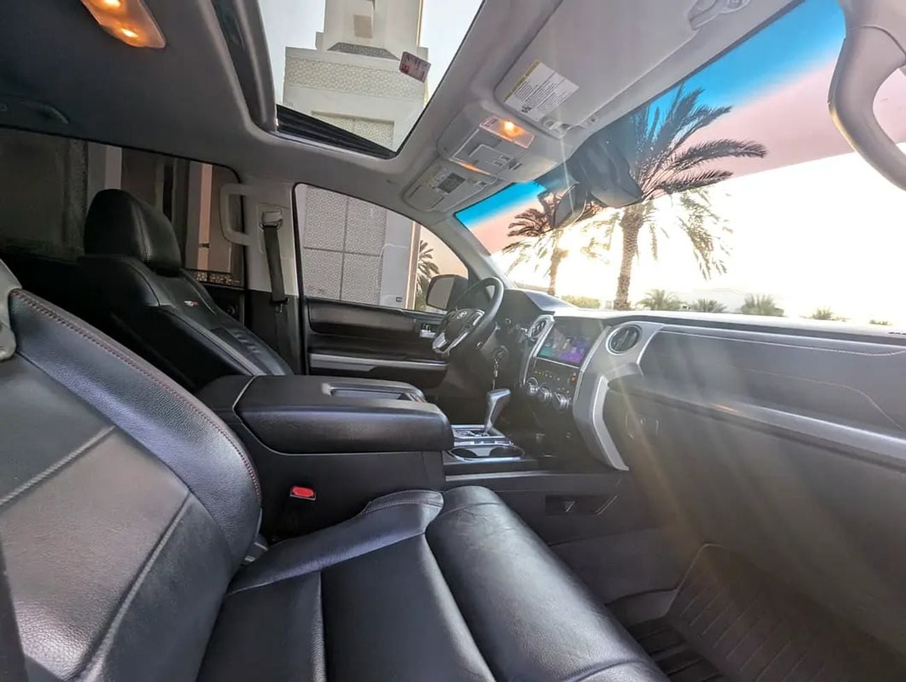 Toyota Tundra TRD PRO Crewmax AMERICAN SPECIFICATION INTERIOR AND EXTERIOR EXCELLENT CONDITION