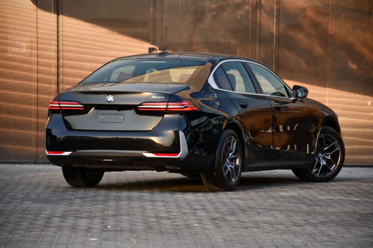 بي أم دبليو 520i BMW 520i Luxury gcc 2026
