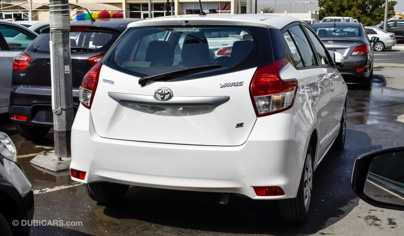 Toyota Yaris SE