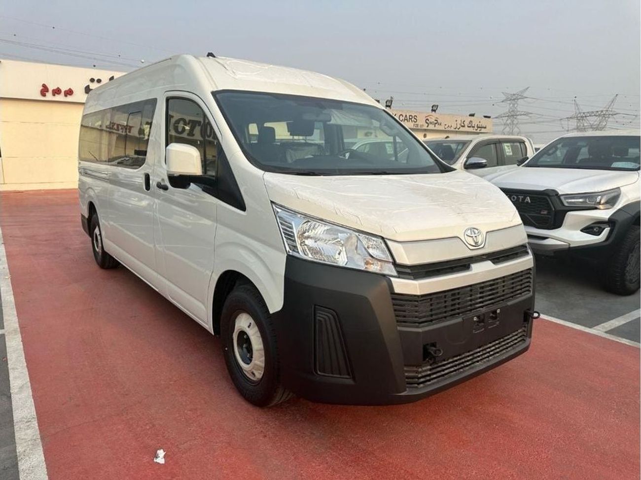 Toyota Hiace TOYOTA HIACE 3.5 L PETROL MANUAL,13SEATS,HIGH/ROOF 2025