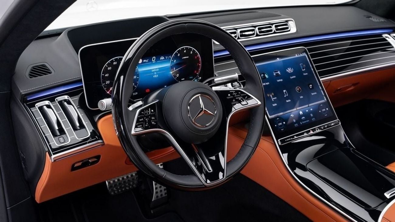 Mercedes-Benz S 500 4MATIC - 2025 - GCC Specs - Under Warranty and Service Contract