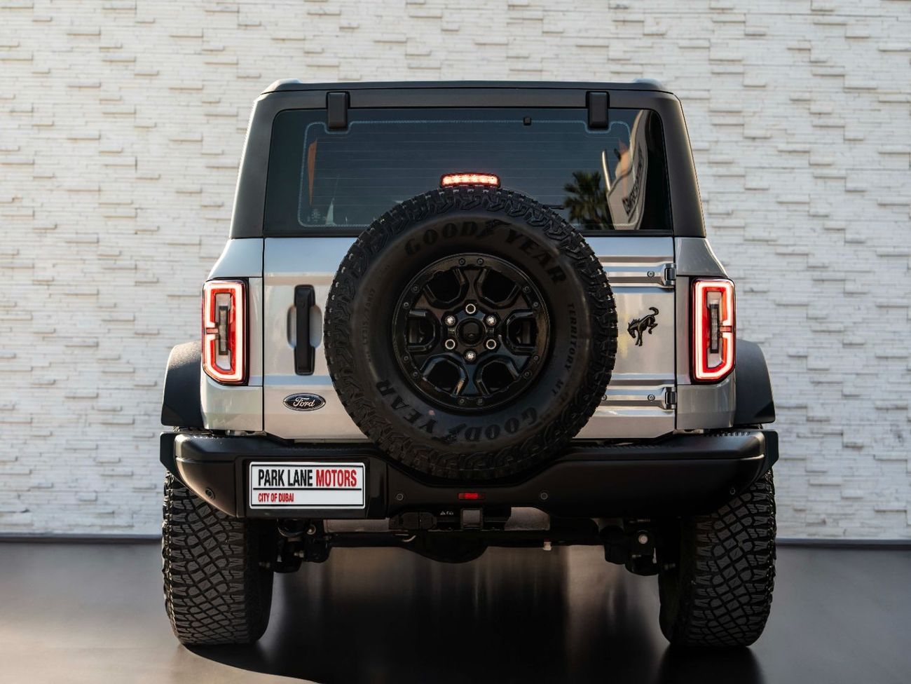 Ford Bronco Wildtrak 2.7L (5 Seater)