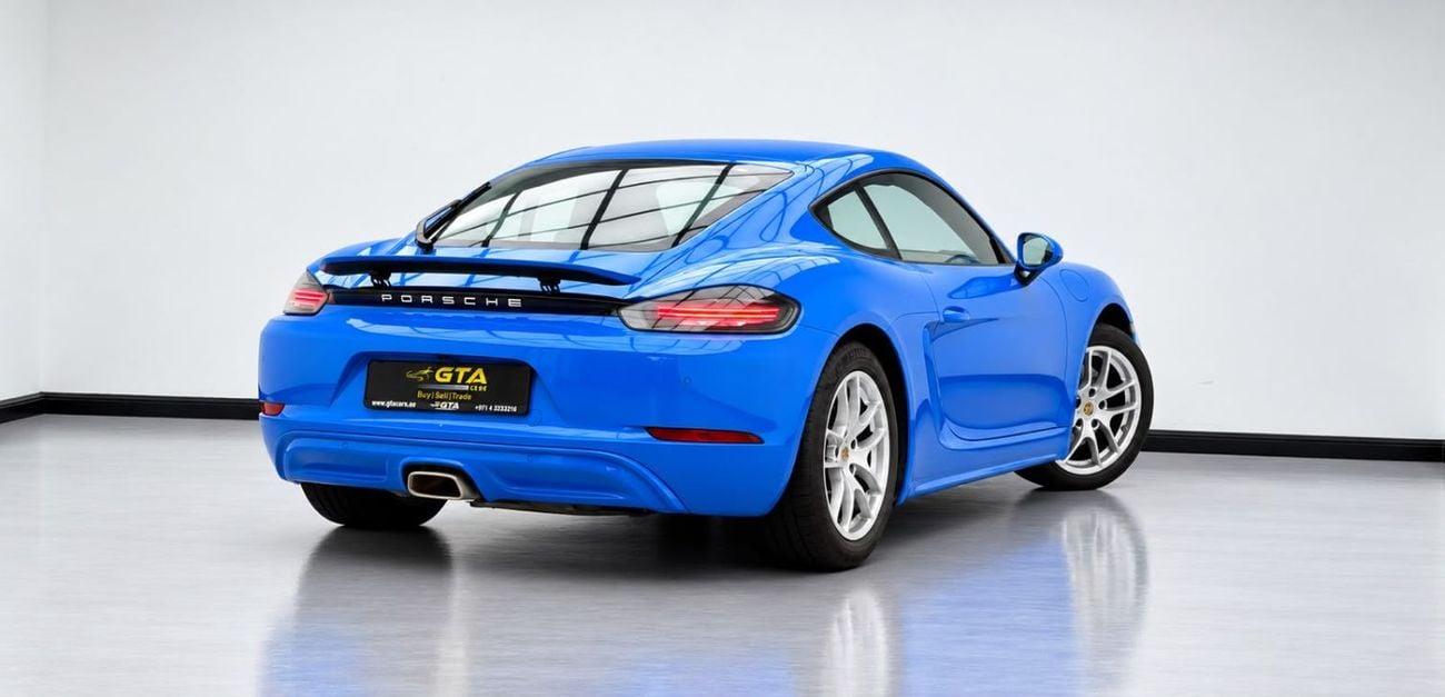 Porsche 718 Cayman STANDARD