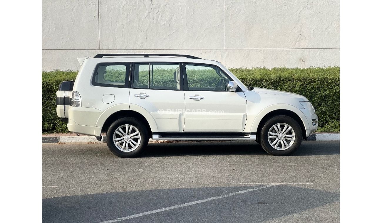 Mitsubishi Pajero 2017