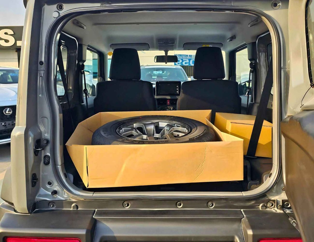 سوزوكي جيمني GL / A/T / 1.5L V4 PETROL / 3 DOOR / ALL GRIP SLDA AF / 4WD / CODE # SJ15GL