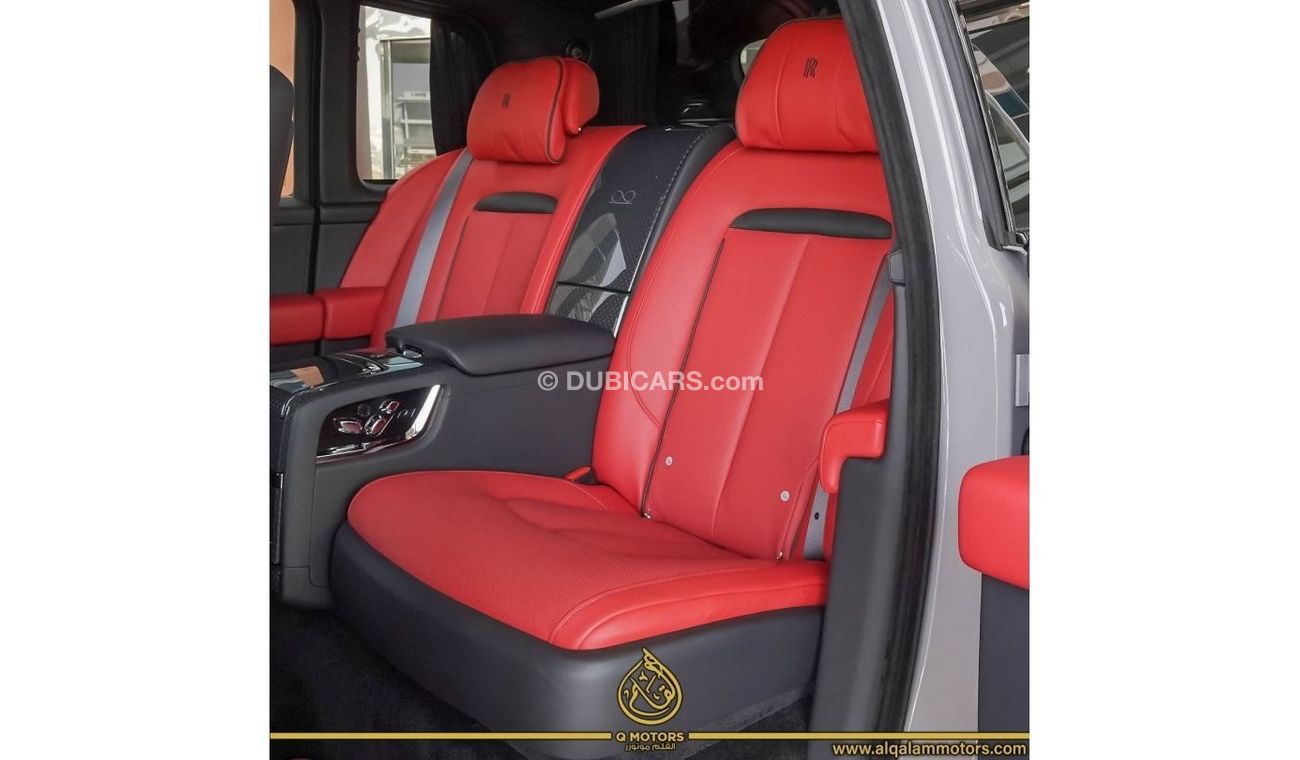 رولز رويس كولينان بلاك بادج