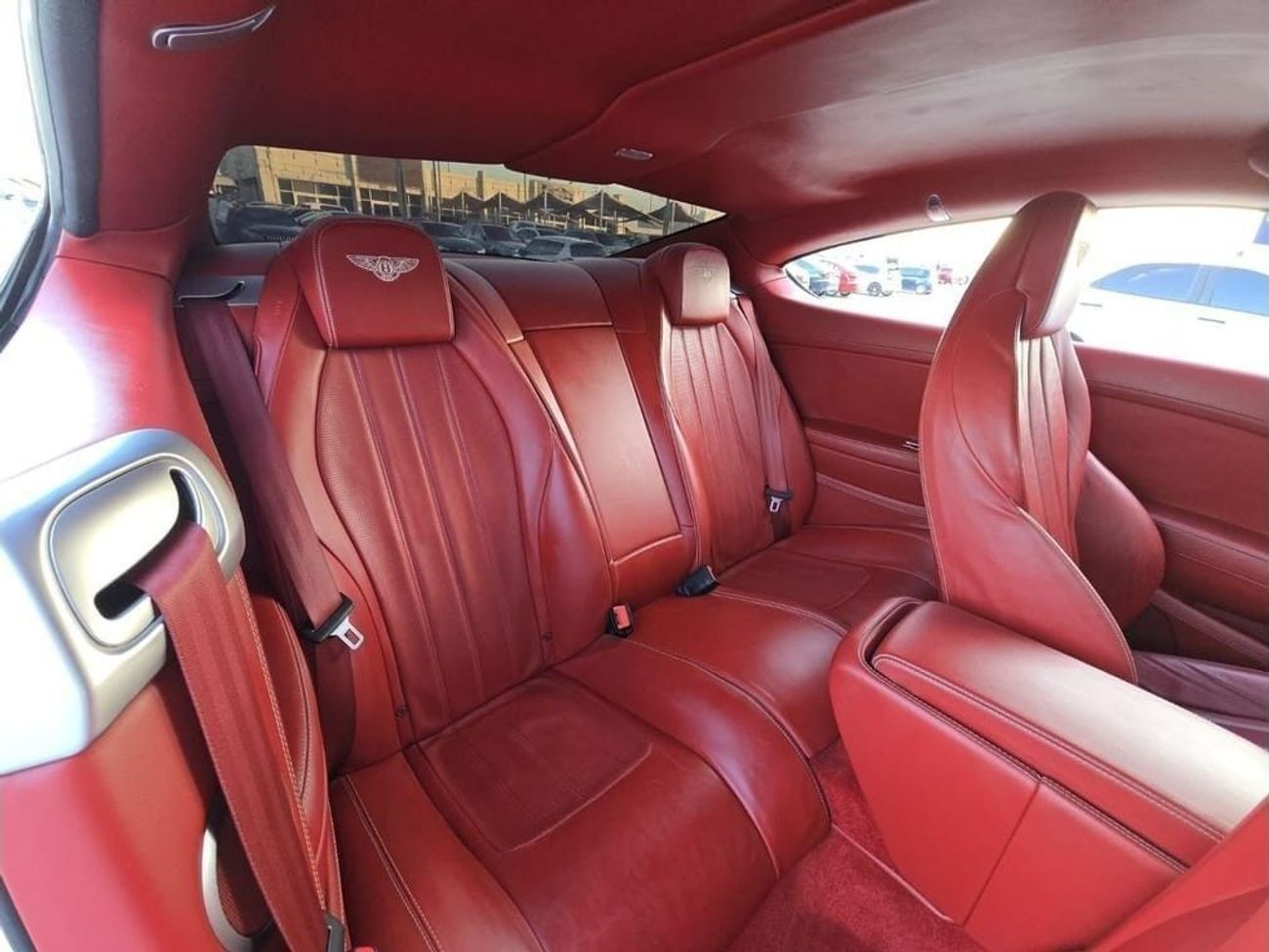 Bentley Continental GT GT 6.0L (552 HP)