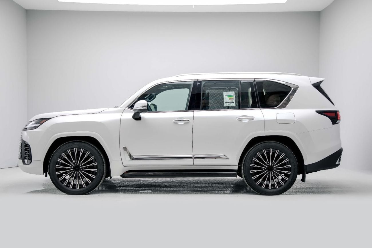 لكزس LX 600 VIP 3.5L - Sonic Quartz Inside VIP Sunflair | Export Only