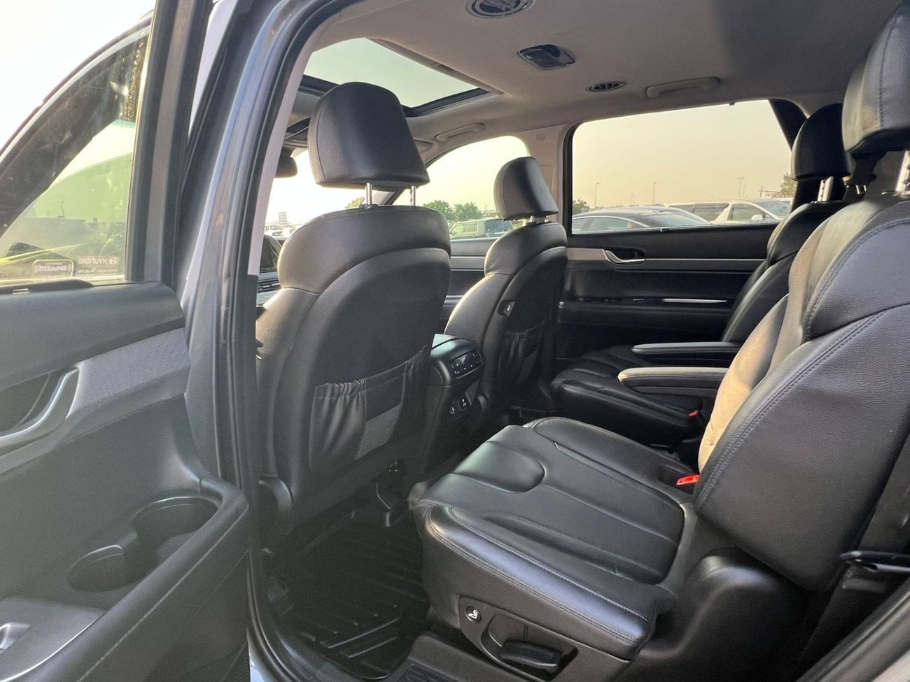 Hyundai Palisade 2022 HYUNDAI PALISADE SEL - 3.8L V6  -  SUNROOF - PUSH START - ELECTRIC & LEATHER SEATS - AUTO TRUNK