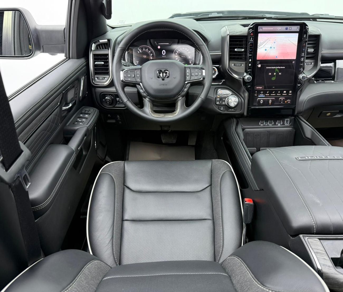 رام 1500 2025 Dodge RAM 1500 Night Edition, 5 Years RAM Warranty + Service Pack, Low Km, Fully Loaded, GCC