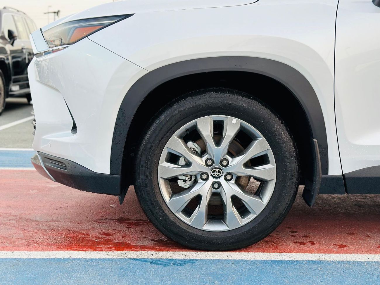 Toyota Grand Highlander Limited