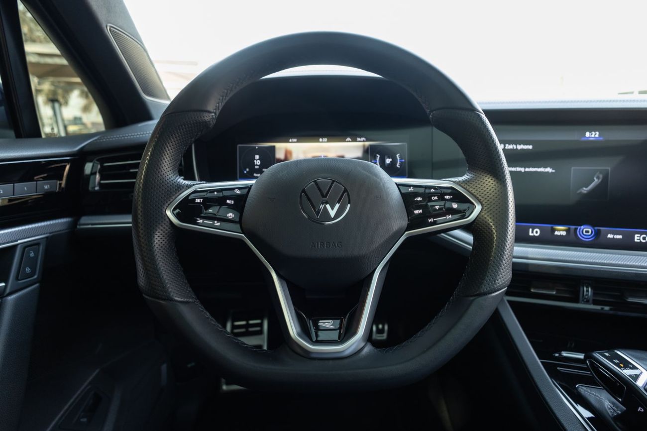 Volkswagen Touareg R-Line 3.0L AWD