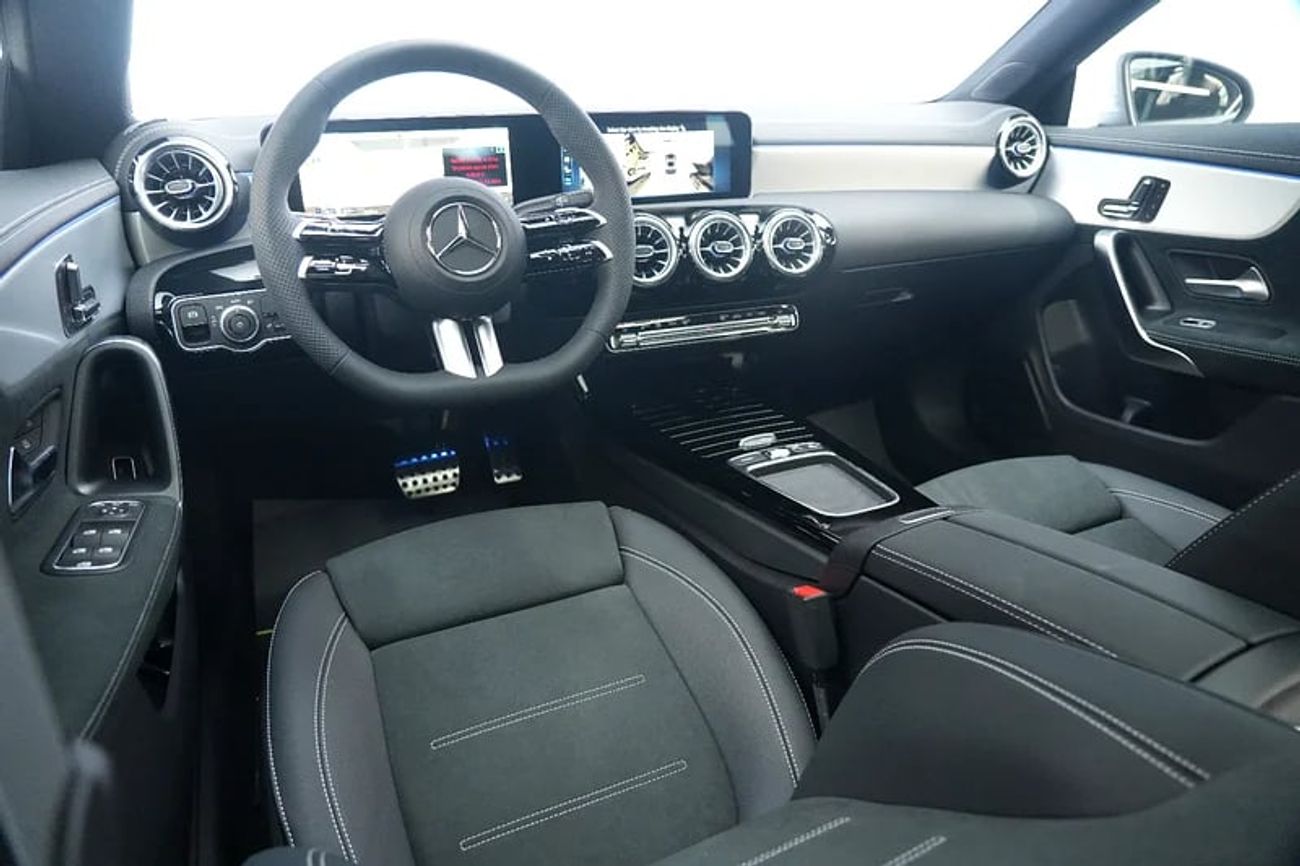 Mercedes-Benz CLA 250 Summer Offer | 200 | GCC 0km | Agency Warranty | AMG Line