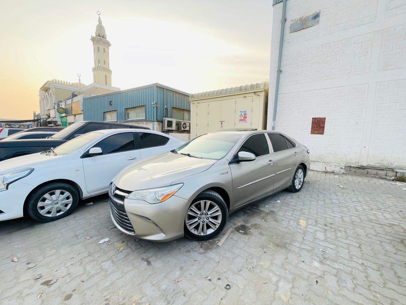 تويوتا كامري XLE 2.5L