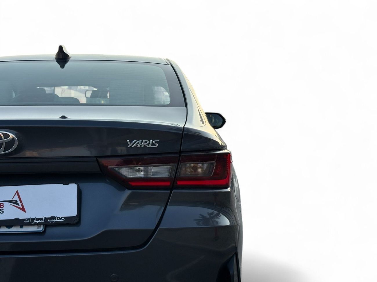 تويوتا يارس 1.5L I4 | 2023 | GCC SPECS | LOW MILEAGE | AED 792 per month