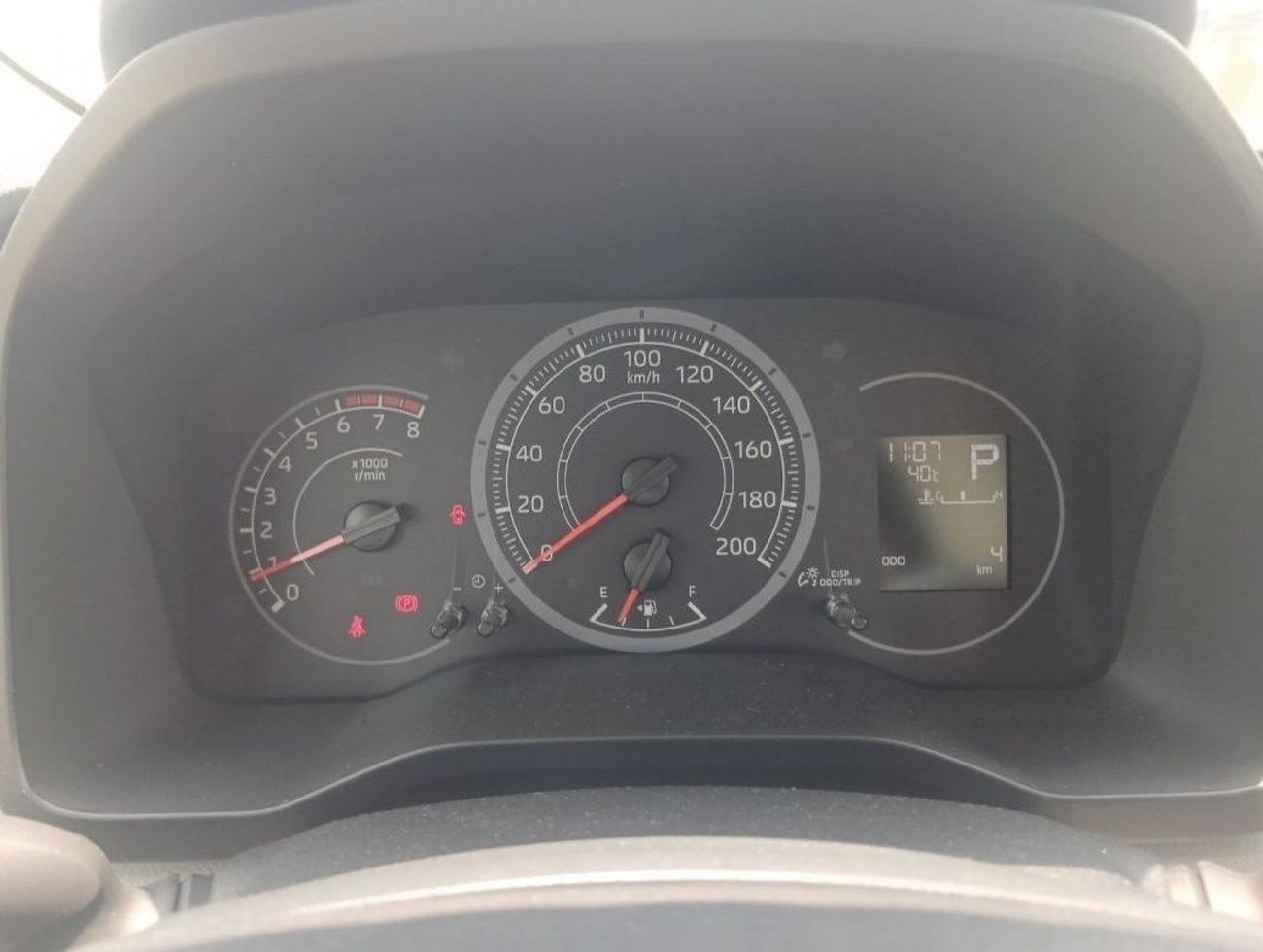 تويوتا هاياس ECT0003 - Toyota Hiace High Roof Passenger Van - 3.5L Petrol Auto White (Std)