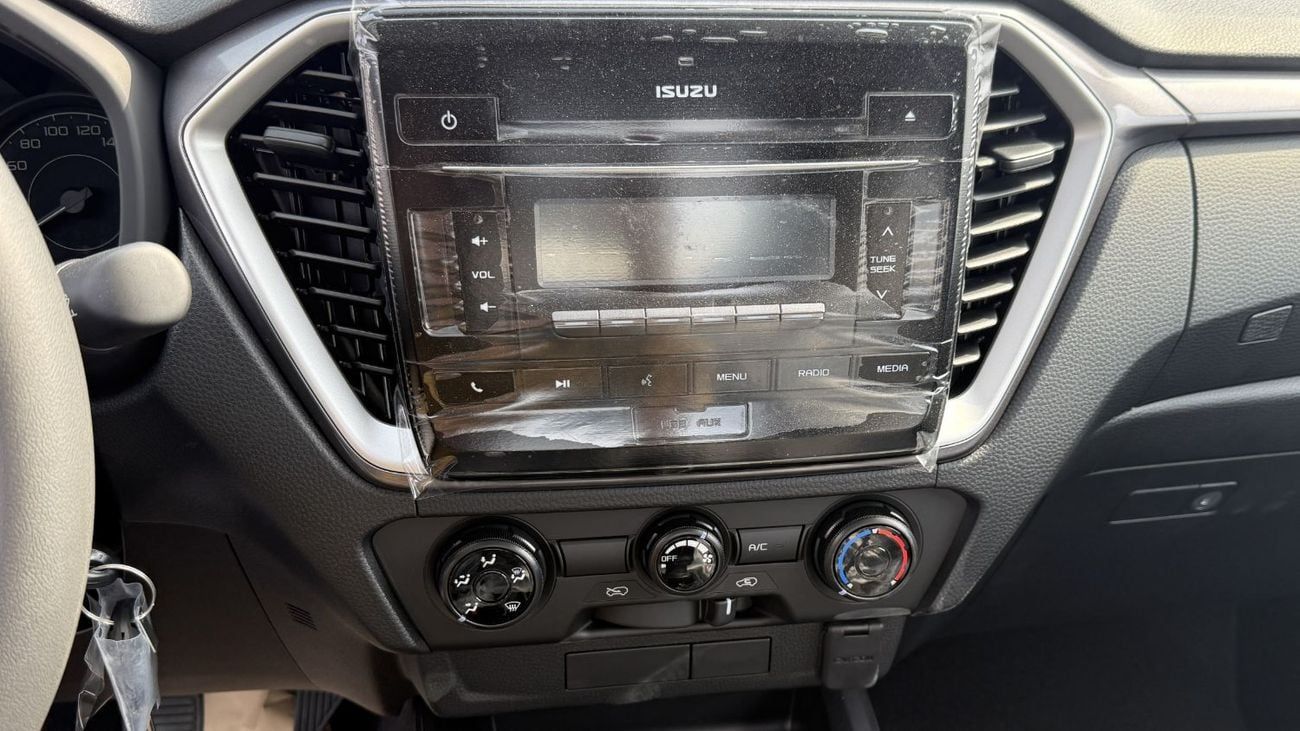 إيسوزو D ماكس Isuzu D-Max 1.9L Diesel MT 4x2 2026YM