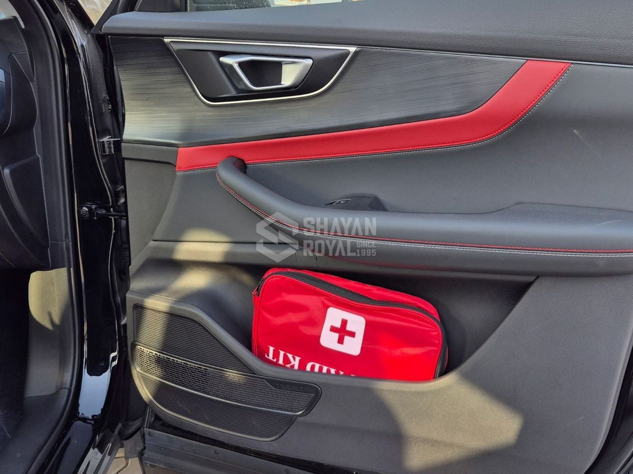 شيري تيجو 7 LUXURY CHAMPION LUXURY 1.5L TURBO PETROL AT 2026MY (FOR EXPORT)