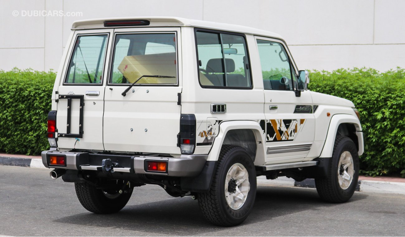 Toyota Land Cruiser Hard Top