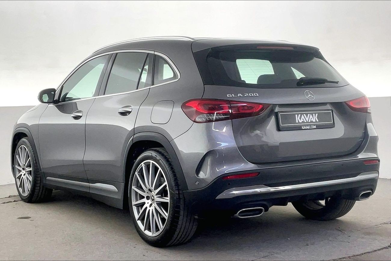 مرسيدس بنز GLA 200 Premium | National Day Celebration | شامل الضمان | 0 ﺪﻔﻋﺓ ﺃﻮﻟﻯ