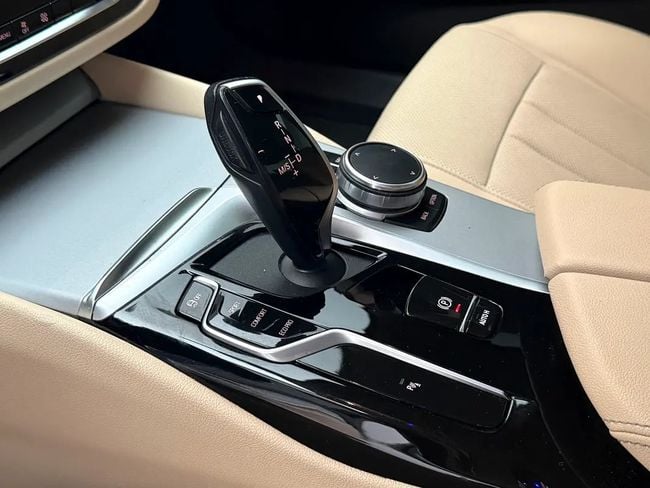 BMW 5 Series JOY EDITION, миниатюра 29