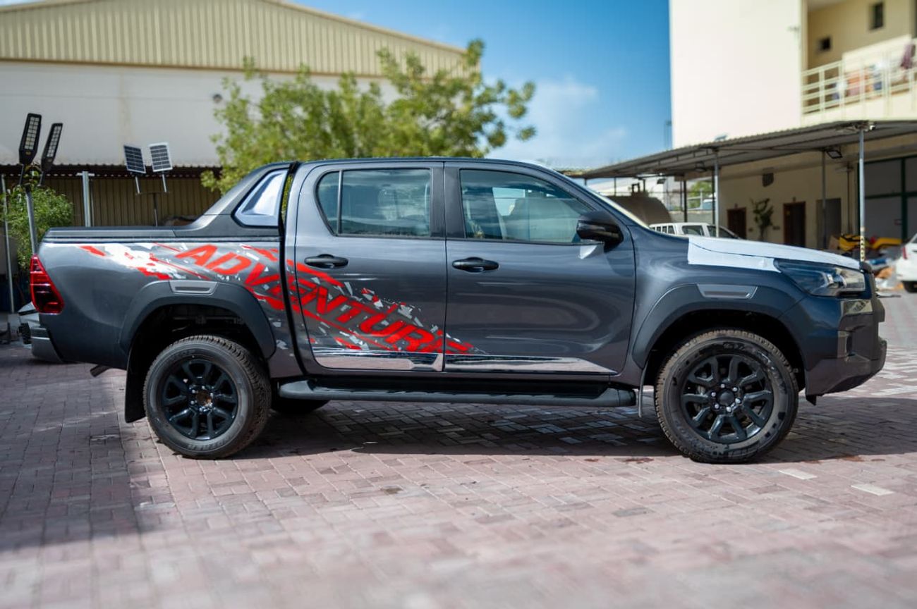 تويوتا هيلوكس 2.8L GD Adventure | Double Cabin Pickup | Automatic | Four Wheel drive | Diesel | 5 Seats | 4 Door