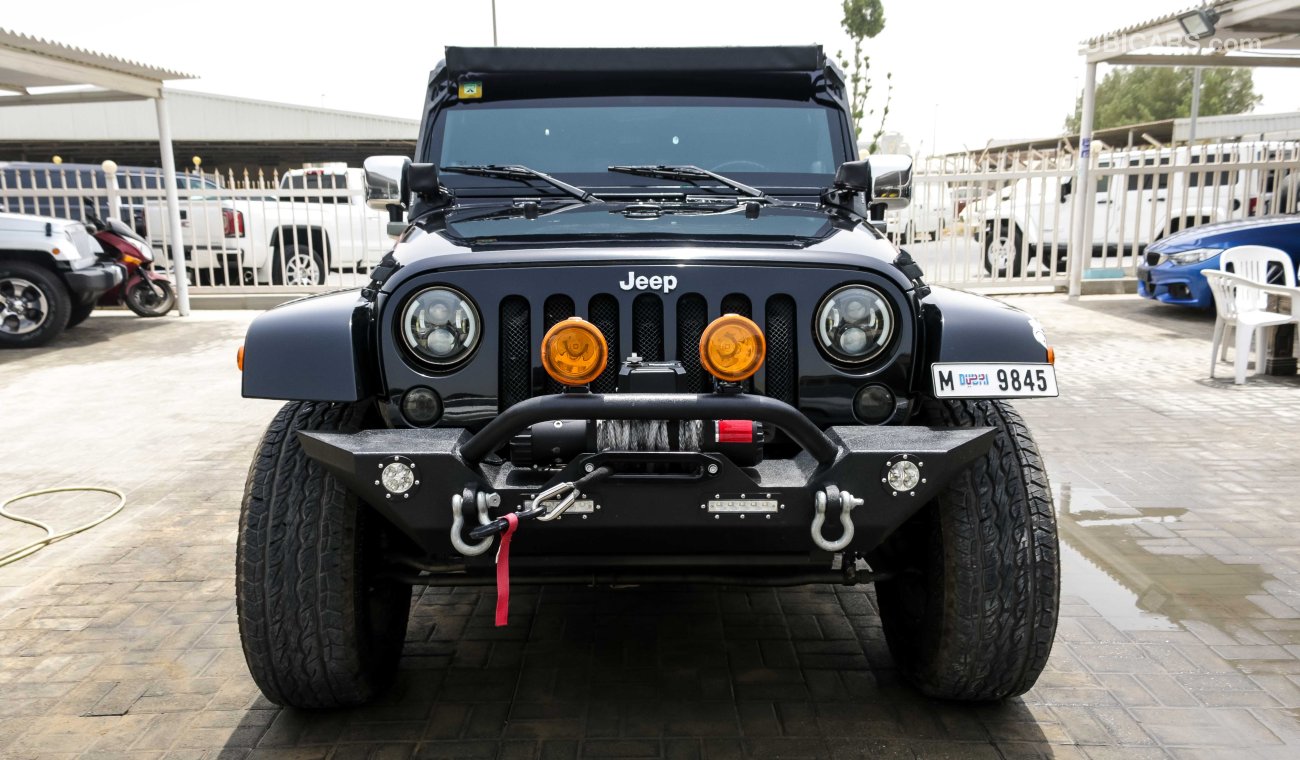 Jeep Wrangler Sahara - perfect beast for the desert - GCC Specs