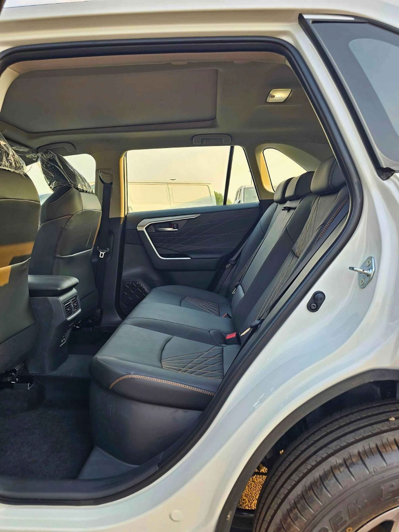 تويوتا راف ٤ ELITE/ HYBRID PLUS / PETROL AT 2.5L V4 / FULL OPTION/ CODE#RAV25HEPPF