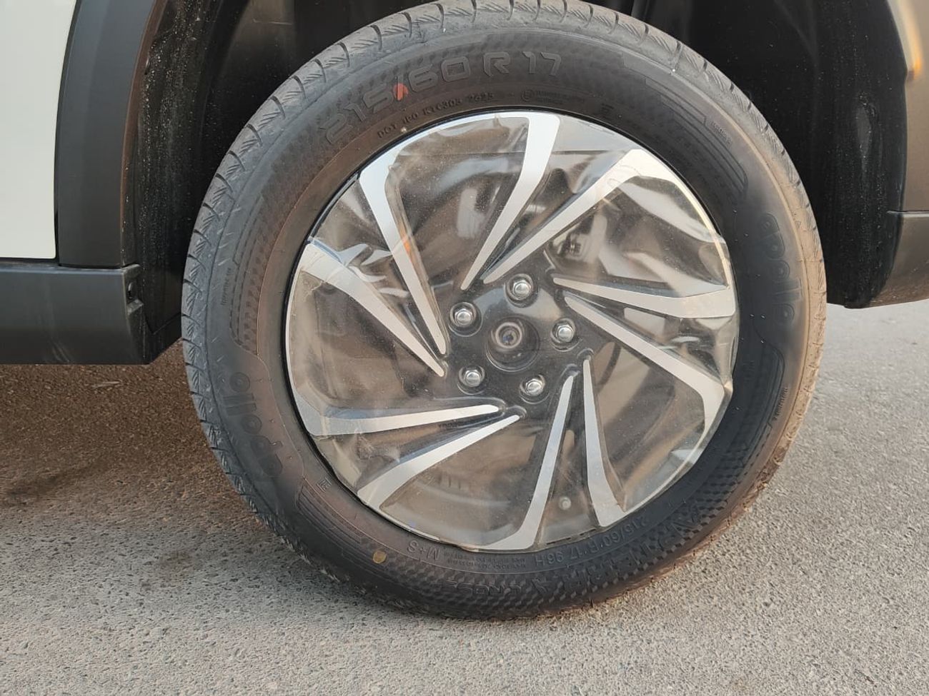 سوزوكي جراند فيتارا Suzuki Grand Vitara Suzuki Grand Vitara 1.5L Hybrid GLX , White , Automatic Model 2024, FWD