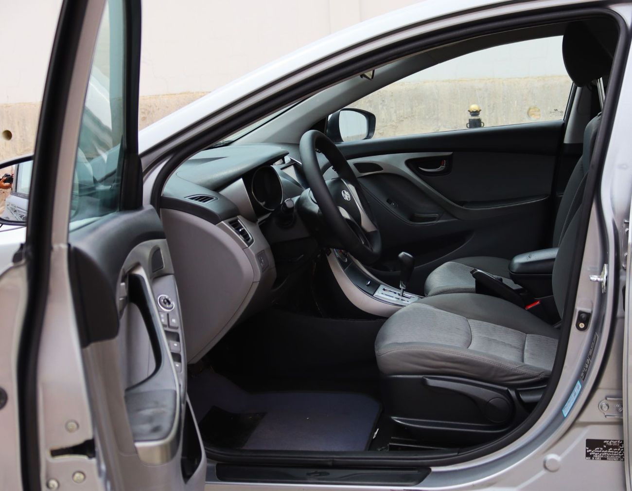 Hyundai Elantra 2012 Hyundai Elantra GL (UD), 4dr Sedan, 1.8L 4cyl Petrol, Automatic, Front Wheel Drive