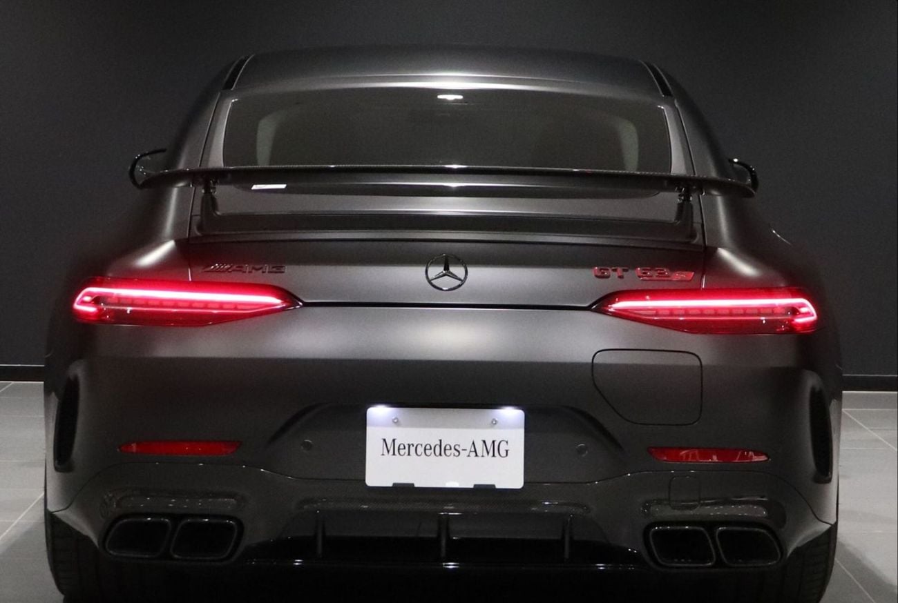 Mercedes Benz AMG GT 63 S E PERFORMANCE