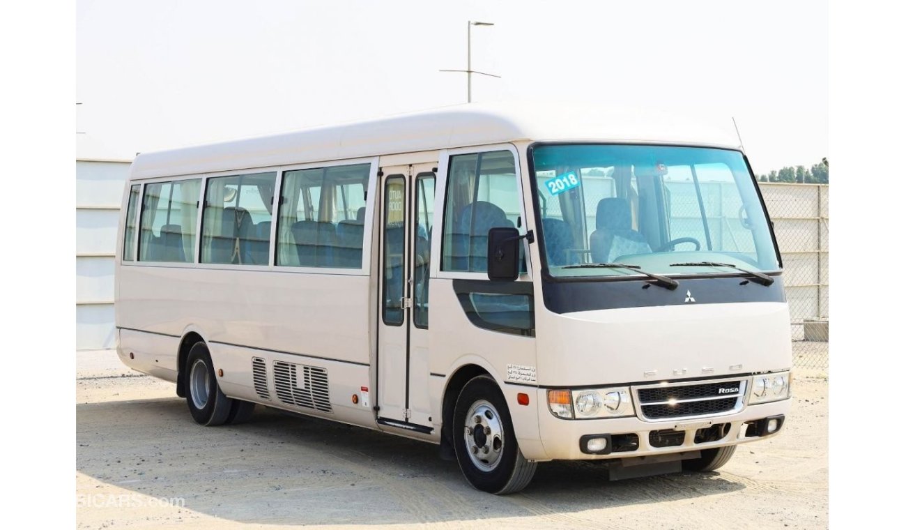 ميتسوبيشي روزا Bus | 26-Seater | Diesel | Excellent Condition | GCC