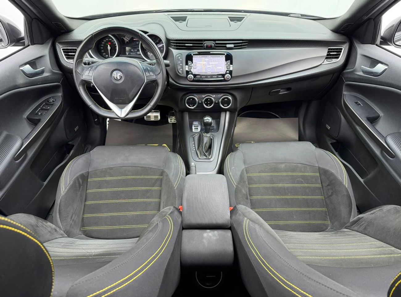 ألفا روميو جوليتا 2021 Alfa Romeo Giulietta VELOCE