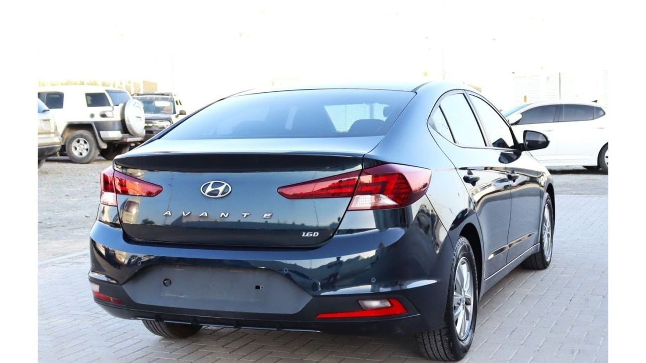 هيونداي افانتي هيونداي افانتي 2020 كوري بدون صبغ بدون حوادث بحاله ممتازه