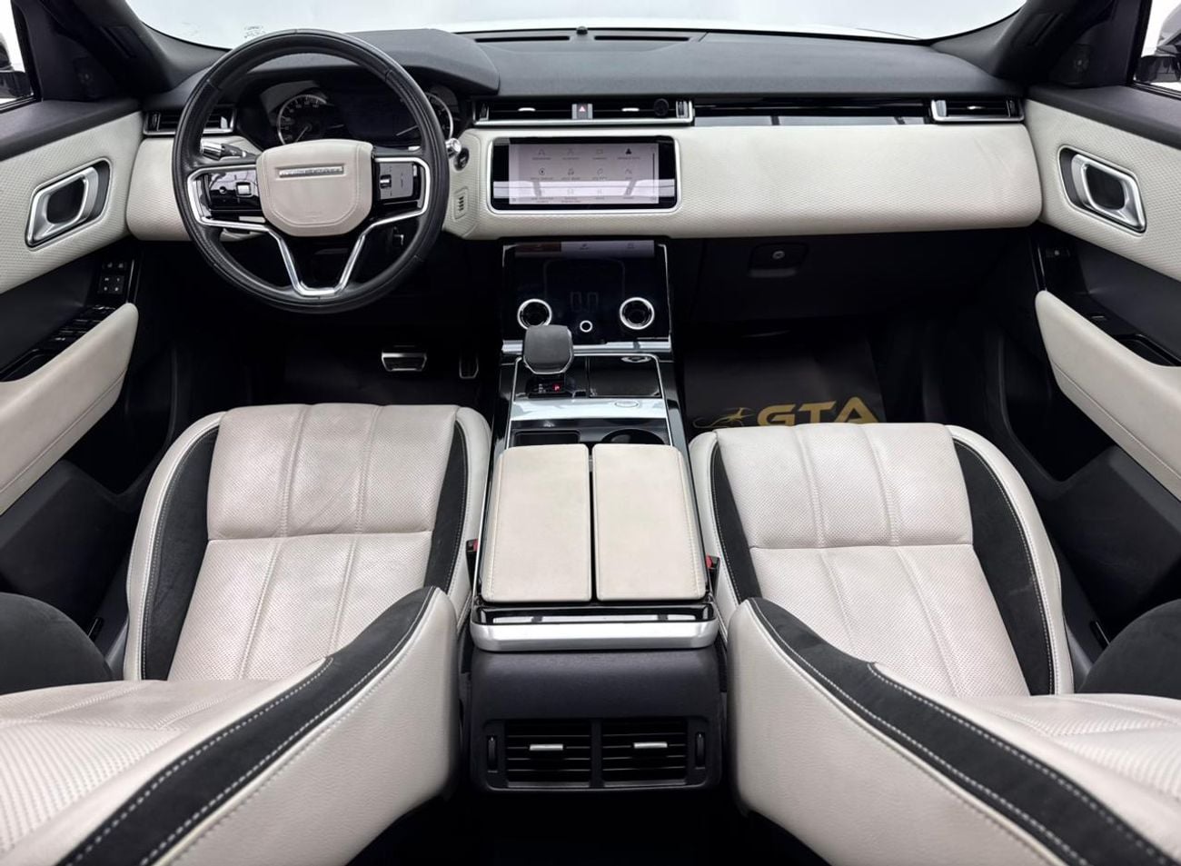 Land Rover Range Rover Velar P250 R-Dynamic SE 2.0L 2023 Range Rover Velar R-Dynamic SE P250, Range Rover  Service History, Range