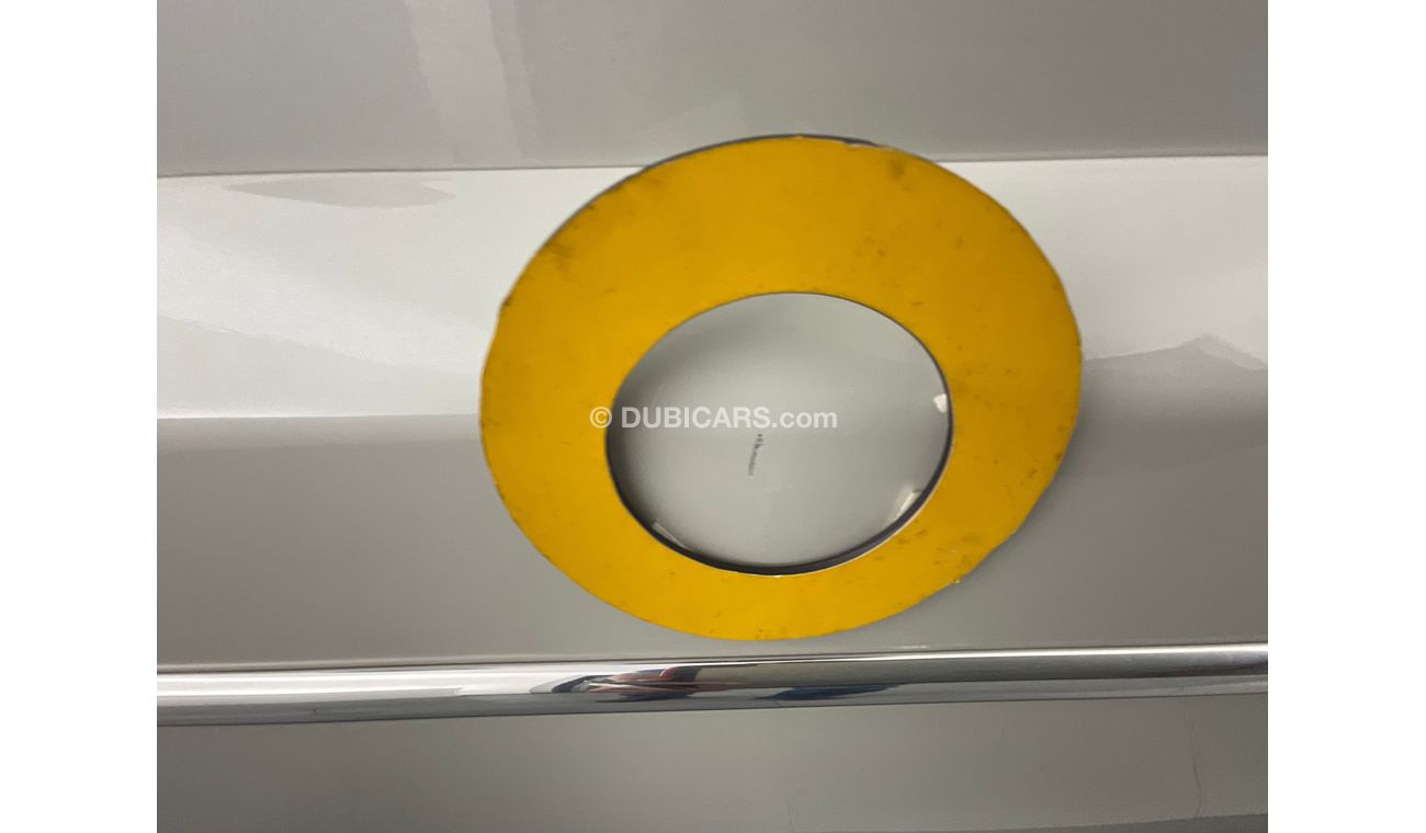 ميتسوبيشي باجيرو GLS Midline