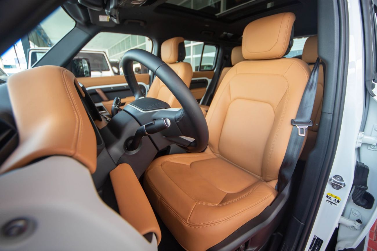 لاند روفر ديفندر P400 90 HSE 3.0L (5 Seater)