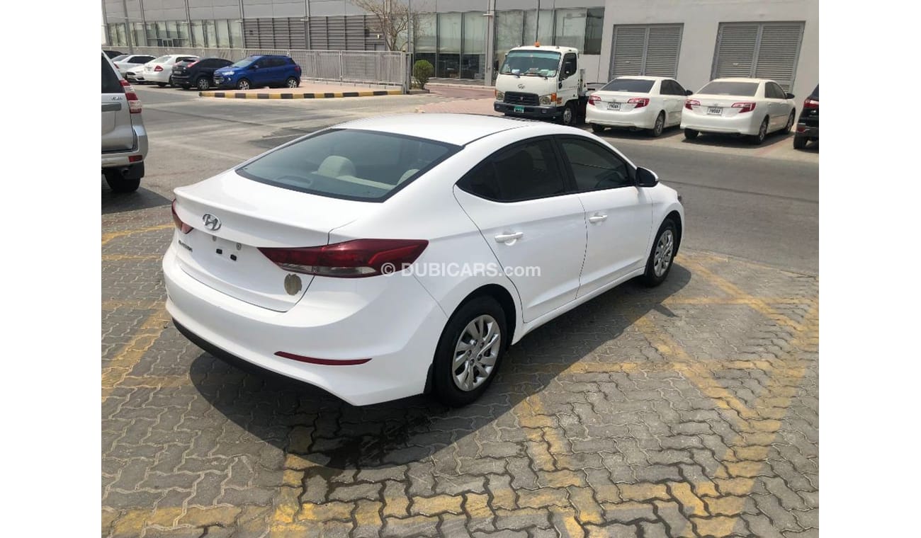 هيونداي لانترا