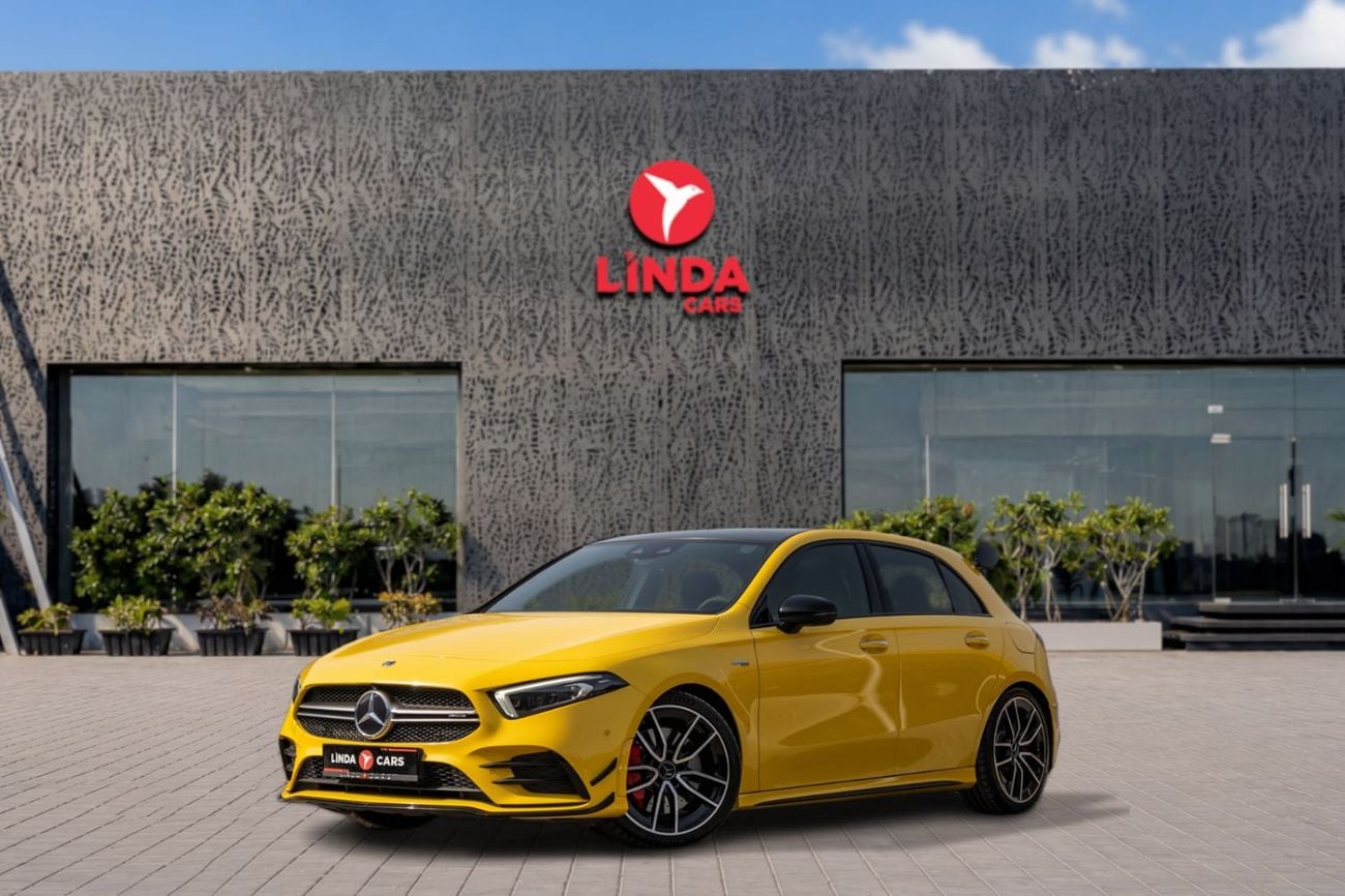 Mercedes Benz A35 AMG Mercedes-Benz A35 AMG Turbo 4MATIC (LOW MILEAGE) 2023 GCC | Agency Warranty | Service Contract