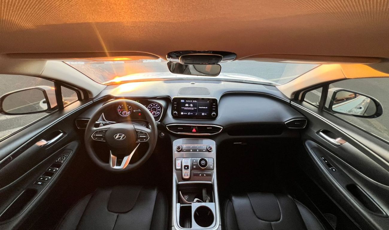 Hyundai Santa Fe 2022 Hyundai Santafe SEL  2.4L V4 - Rear Camera & Sensor - Leather Seats -