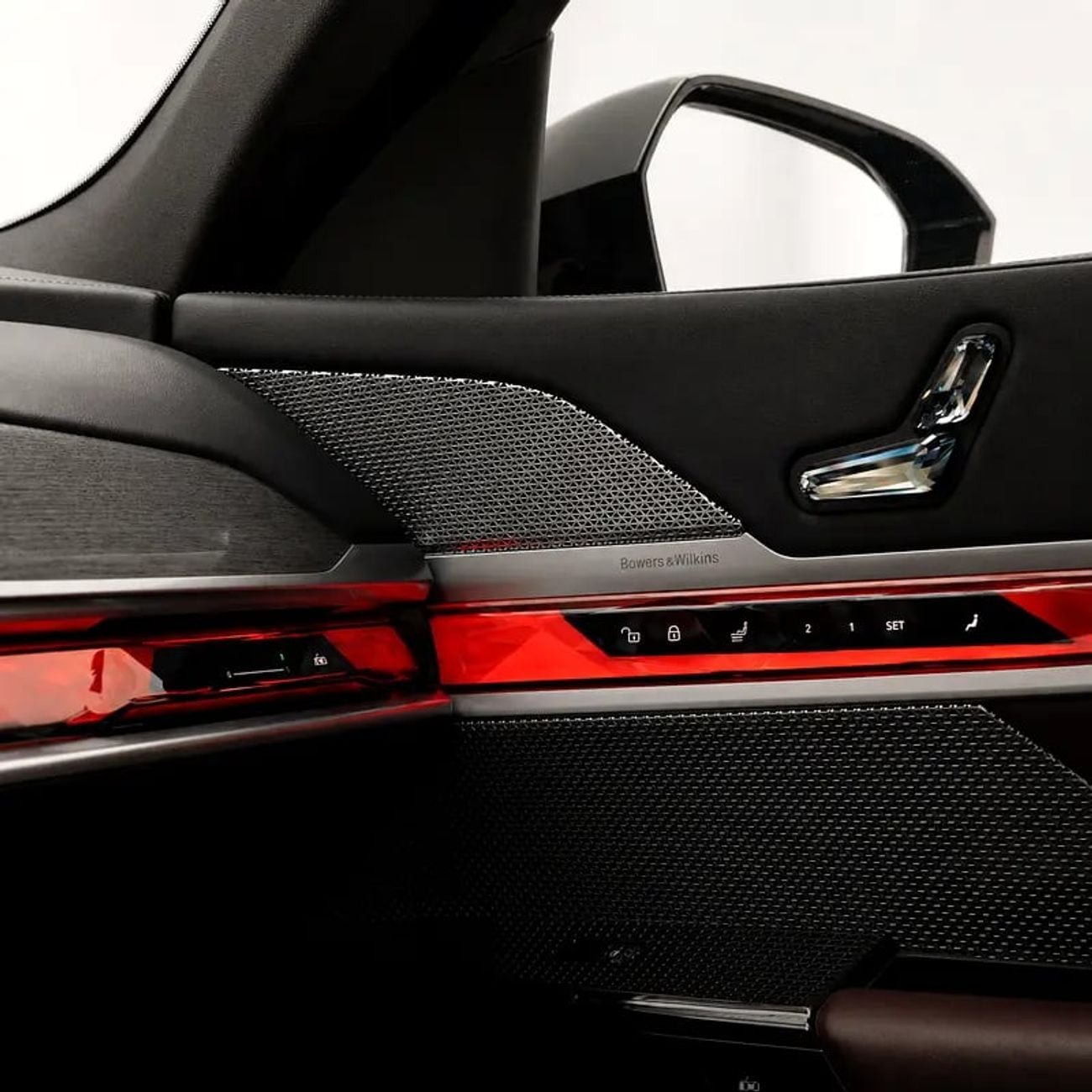 بي أم دبليو 735i M SPORT 4,599 P.M • 0% Downpayment • 735i M-Sport • Agency Warranty and Service Contract