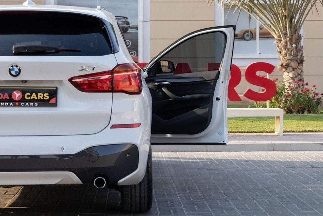 بي أم دبليو X1 xDrive 25i M Sport 2.0L BMW X1 xDrive25i M-Sport 2018 GCC under Agency Warranty with Flexible Down-P