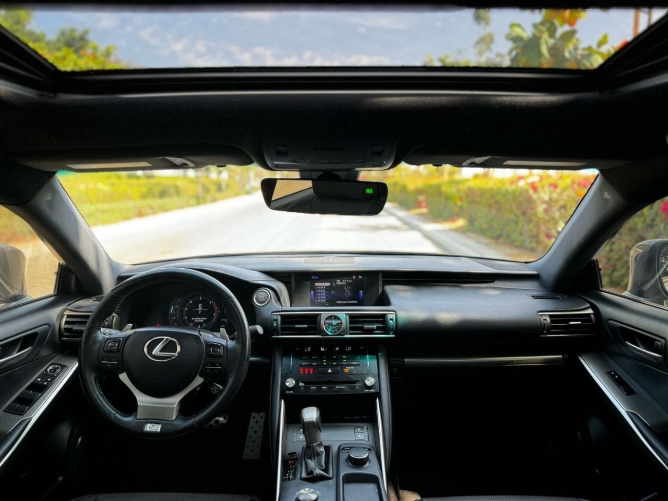 Lexus IS 200 LEXUS IS 200 T MODEL: 2017 PRICE: 43.000 DIRHAMS American specifications Full option, sunroof, finge