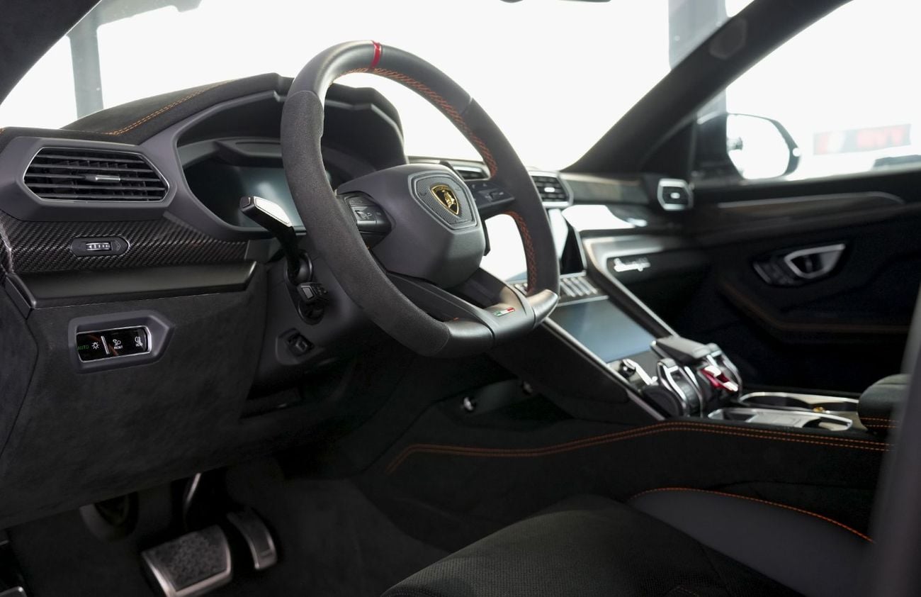 Lamborghini Urus PERFORMANTE
